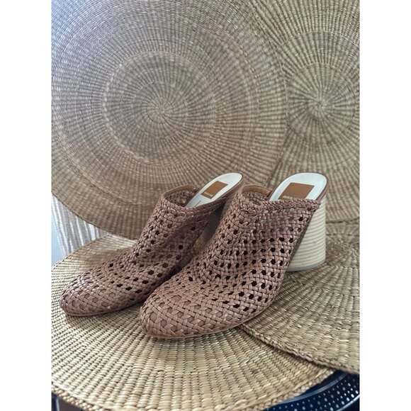 Dolce Vita women’s size 8.5 heels - Picture 1 of 10